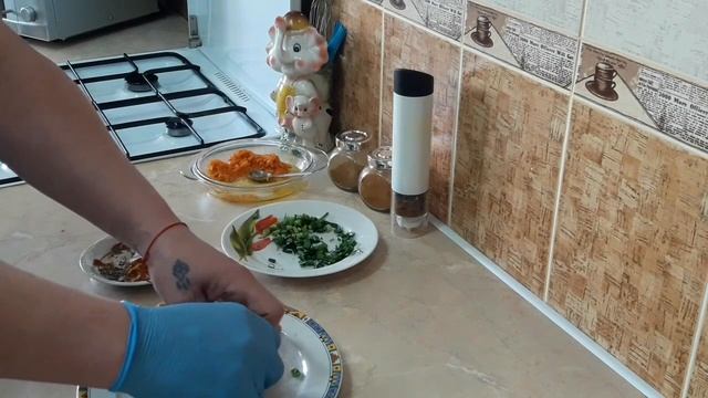 как приготовить фаршированую скумбрию.СКУМБРИЯ ФАРШИРОВАННАЯ!
