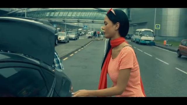 Ferrari идет на таран смотреть онлайн