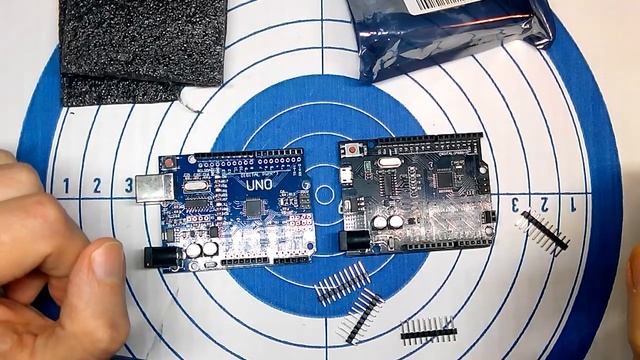Arduino UNO распаковка и мини обзор смотреть онлайн