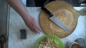 Салат с консервированной горбушей