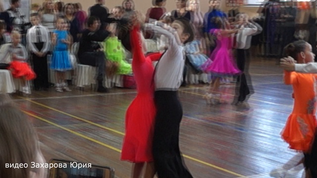 Квикстеп в 1/2 финала танцуют Захаров Степан и Крапивина Арина пара №91