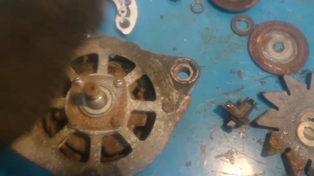 Замена щеток и диодного моста генератора ваз 2106 смотреть онлайн