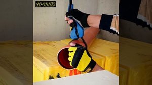 Ременный ключ с удобной боковой закладкой ремня