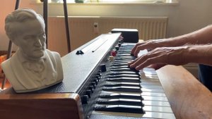 Vermona Piano-Strings (1978) - How does it sound?