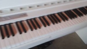 KORG LP180 Un-Box and Quick Review