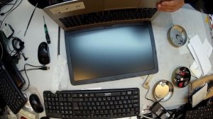 Ремонт ноутбука asus x541na не включается после разрядки, вытаскиваем аккумулятор, прошиваем биос