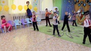 Выпускной утренник в детском саду | Прикольный танец с саксофонами [Студия Отражение - VideoReflex]