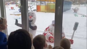 Дед Мороз пришел к нам в гости!