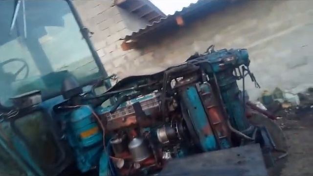 Очередной старенький МТЗ после ремонта. смотреть онлайн