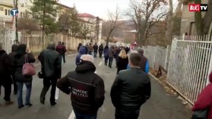 "ОДАВДЕ НЕМА НАЗАД" Срби у Митровици на ногама због репресије Приштине 