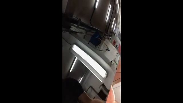 Полировка крышки багажника Мерседес