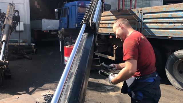 Шпаклюем телескопы стрелы Palfinger смотреть онлайн