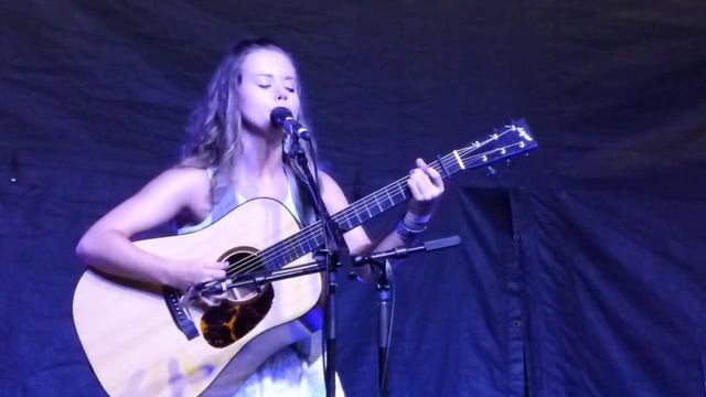 "Trust and Obey", Sierra Hull смотреть онлайн