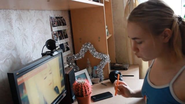 ЧЕМ ЗАНЯТЬСЯ, КОГДА БОЛЕЕШЬ смотреть онлайн