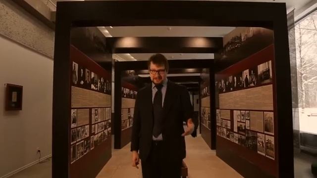 Выставка "Петроград 1917. Пульс революции". Часть II "Февраль" смотреть онлайн