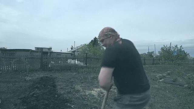 Они опять сосут из нас все деньги. Техника не выдерживает и подводит Омск Москаленки Жизнь в деревн смотреть онлайн