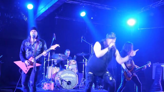 ТрумэN - Там, где нас нет (Live in Glastonberry) #трумэn #truemetal смотреть онлайн