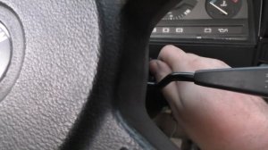 Замена замка зажигания и всех личинок на BMW E30.