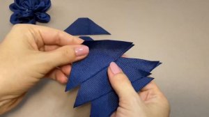 Бантики В ШКОЛУ из репсовых лент Цветы из лент своими руками