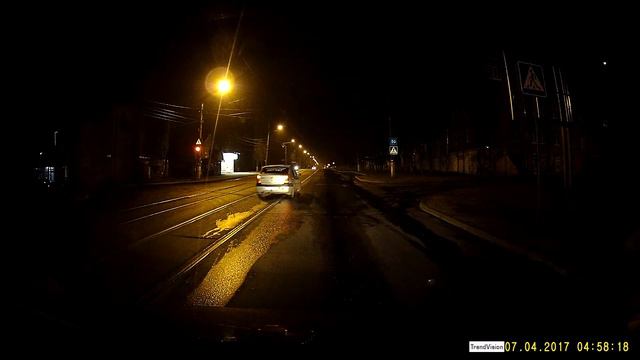 Таксист на красный, для чего?..... смотреть онлайн