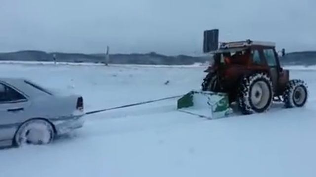 Fiatagri 70-90 dt VS Mercedes Benz смотреть онлайн