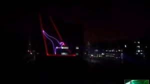 лазерный проектор для рекламы на улице