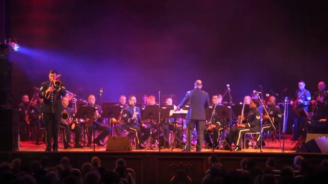 The United States Air Force in Europe Orchestra performed at Zaporozhye. Photo Sergey Томко смотреть онлайн