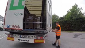 БЕЗ ОПЫТА паркуется ? ПЕРВАЯ КАДЕНЦИЯ   СТАЖЕР - дальнобойщик