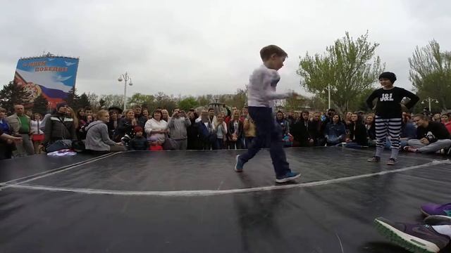 Экстрим Стихия 2к15 | Locking 1x1 | Соня vs Кирилл смотреть онлайн