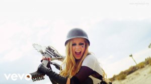 Avril Lavigne - Rock N Roll