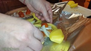 Запечённая форель с картофелем