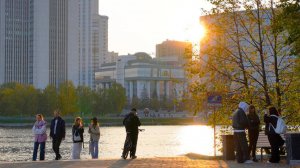 Walking in the city center in the evening. Ekaterinburg Russia |2K| - Autumn 2023 (October)