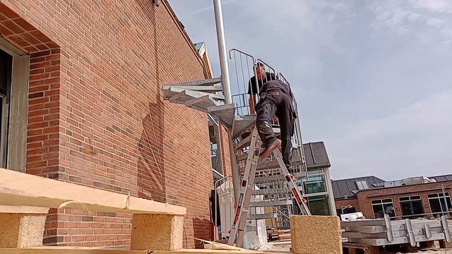 пожежні сходи смотреть онлайн