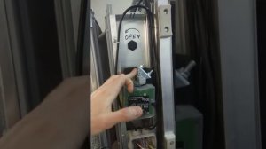Installation of the air damper actuator/Монтаж и подключение электропривода воздушной заслонки