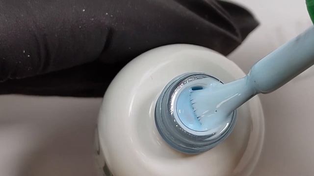 Выкраска: Гель–лак UNO №015 Blue Sky — «Голубое небо» смотреть онлайн