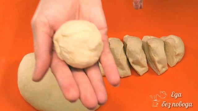 Пирожки в духовке с зеленым луком и яйцом. Простой рецепт.