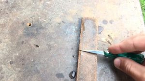 Мини складной нож своими руками. Фрикционный нож.