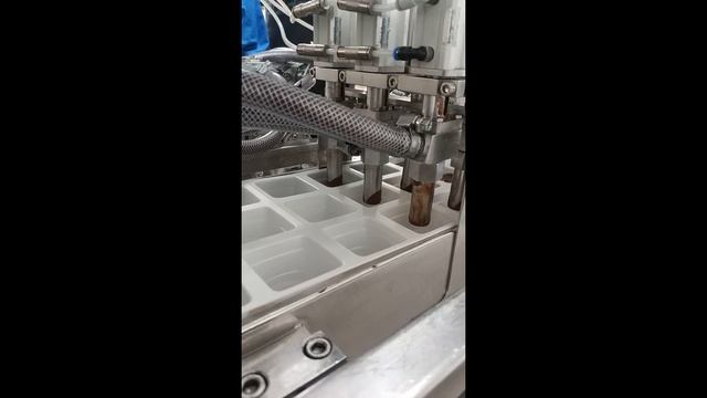 Фасовка и упаковка шоколадной пасты смотреть онлайн