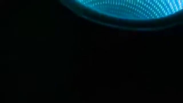 Стеклянный стол с подсветкой эффект бесконечности смотреть онлайн