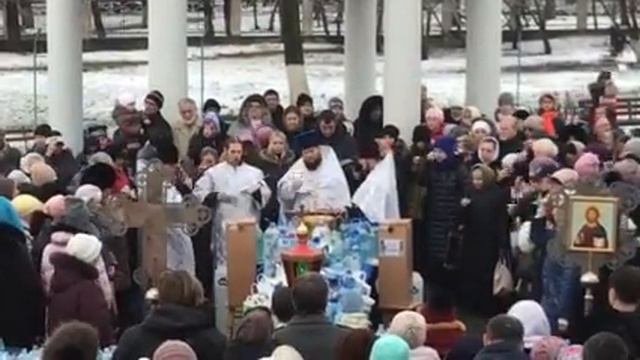 "Освящение воды в Праздник Крещения Господня"2 смотреть онлайн