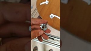 Фурнитура GU #GU развалилась. заменили ее на #sigenia теперь будет работать вечно.