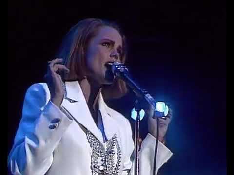 Belinda Carlisle - Runaway Horses (Live in Birmingham, 26.05.1990) смотреть онлайн