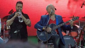 "Машина времени" флаг над замком