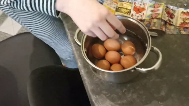 Беларусь | Пасхальные куличи, яйца и салатик смотреть онлайн