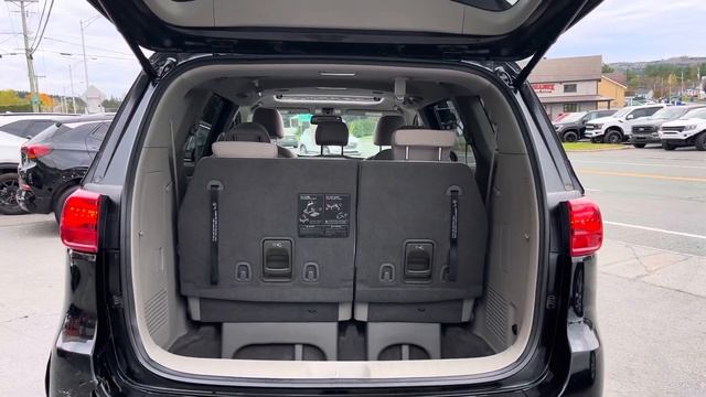 Kia Sedona 2019 SX Pas Vga light damage run and drive very well, toit, bancs chauffant, #93813 смотреть онлайн