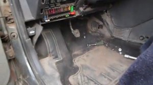 Замена моторедуктора печки шаг 5