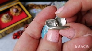 121. Распаковываем посылки вместе. Винтажные бусы и броши из Чехословакии. Янтарь и финифть из СССР.