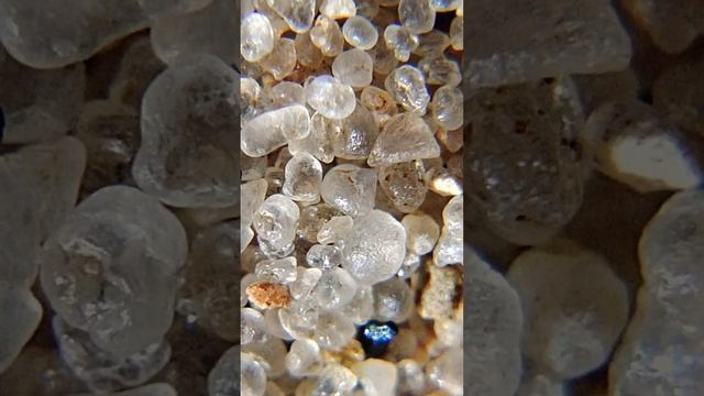 Буйский золотоносный узел. quartz sand