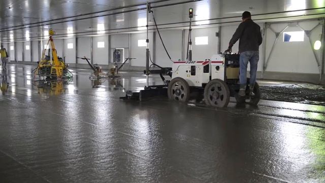 Бетоноукладчик S-840 Laser Screed - Проект площадью 1'000'000 м2