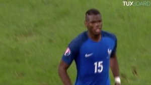 Le bras d'honneur de Paul Pogba à la presse - France vs. Albanie